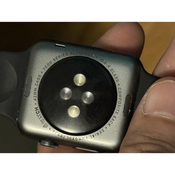 apple watch first generation , Works Great , 42mm, 7000 Series